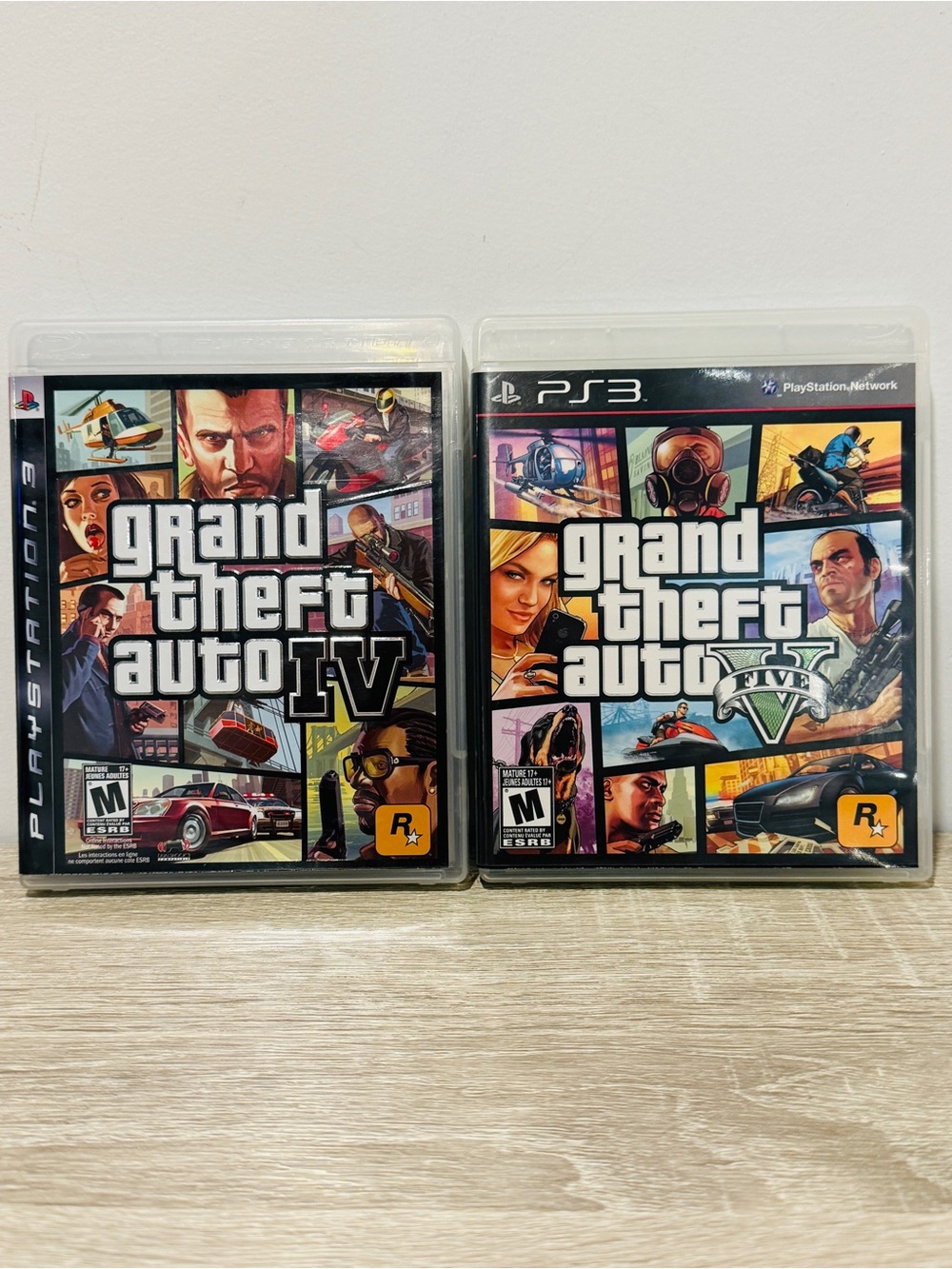 Grand Theft Auto IV & V (PS3, 2008/2013) - Complete CIB with Maps - Mint